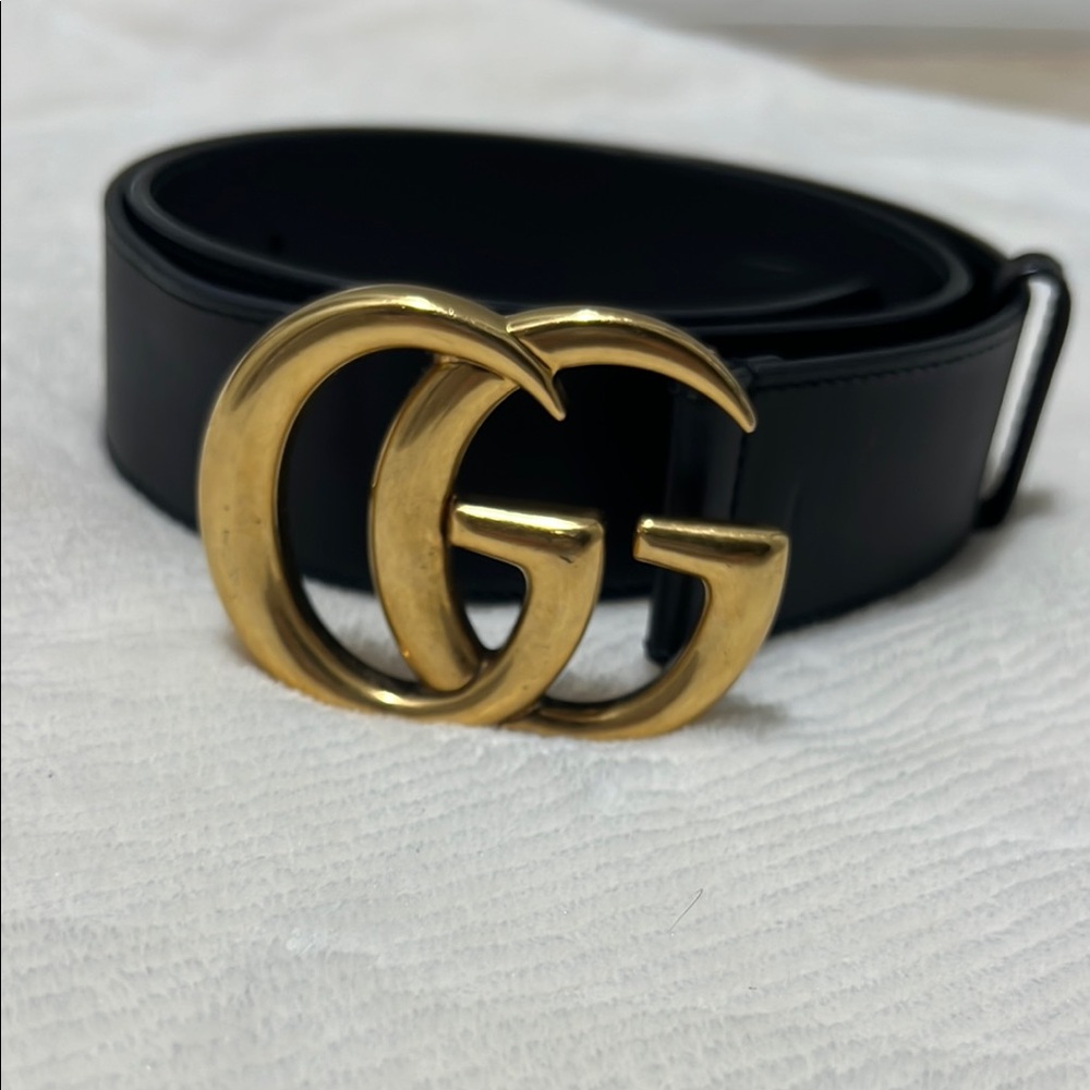 Gucci Black and Gold Belt